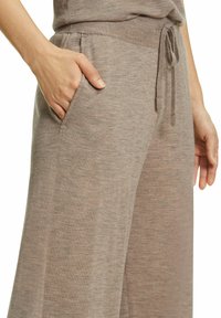 Kimono Cardigan FALKE Femme - Loungewear En Modal Et Coton, Manches Longues Larges, Régulation Thermique