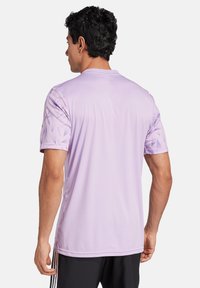 adidas Performance TEAM ICON 25 - T-shirt print - lilaweiss