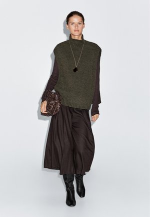 Massimo Dutti SWEATER - Svetr - mottled dark green