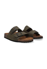 Olivgrüne Sandalen mit zwei verstellbaren Schnallenriemen, Korkzwischensohle und strukturiertem schwarzen Gummisohle für Grip und Komfort.