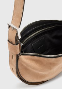 AllSaints HALFMOON XBODY - Borsa a tracolla - brown