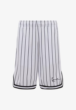 Fehér kosárlabdás rövidnadrág vékony fekete függőleges csíkokkal, fekete szegéllyel az alján, és egy kis fekete aláírás logóval a bal lábszáron.