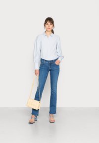 Pepe Jeans NEW PIMLICO - Calças de ganga à boca de sino - denim