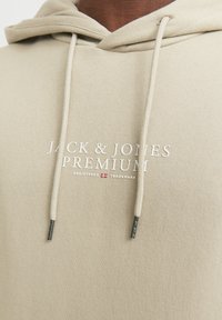 Jack & Jones PREMIUM JPRBLUARCHIE NOOS - Sweatshirt - fields of rye