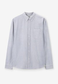 Lichtblauw en wit verticaal gestreept overhemd met lange mouwen, knoopsluiting en button-down kraag, voorzien van een borstzak.