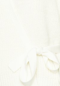 Vero Moda Petite Kardigan - beige