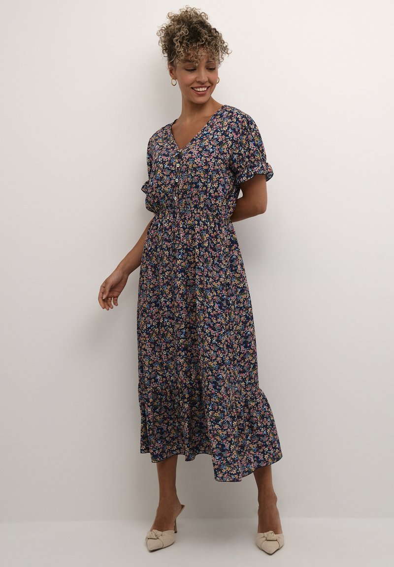 Cream - CRLINA - Vestido informal - navy flower print, Ampliar