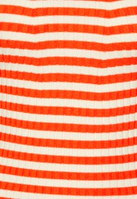 Pieces PCCRISTA O NECK  - Pulover - tangerine tango/birch