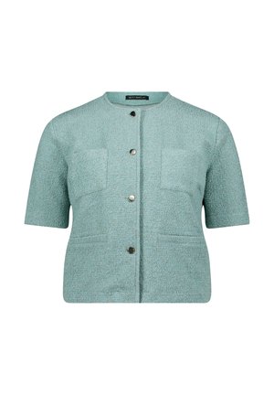 Jasnoniebieska krótka kurtka z tweedu z okrągłym dekoltem, z metalowymi guzikami z przodu i czterema naszywanymi kieszeniami.