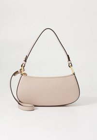 Béžová kožená kabelka s oblým tvarem půlměsíce, zlatými kovovými doplňky, kratším ramenním popruhem a odnímatelným delším popruhem.