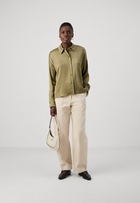 DRYKORN CLOELIA - Camicia - green
