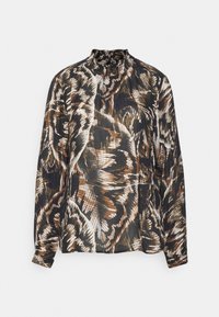 Langärmlige Bluse mit hohem Kragen, ausgestattet mit einem abstrakten Muster aus braunen, schwarzen und weißen federähnlichen Formen auf leichtem Stoff.