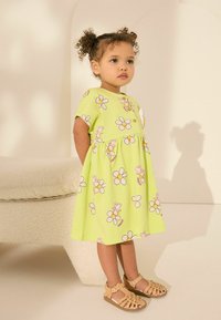 Miniaturna slika 2
