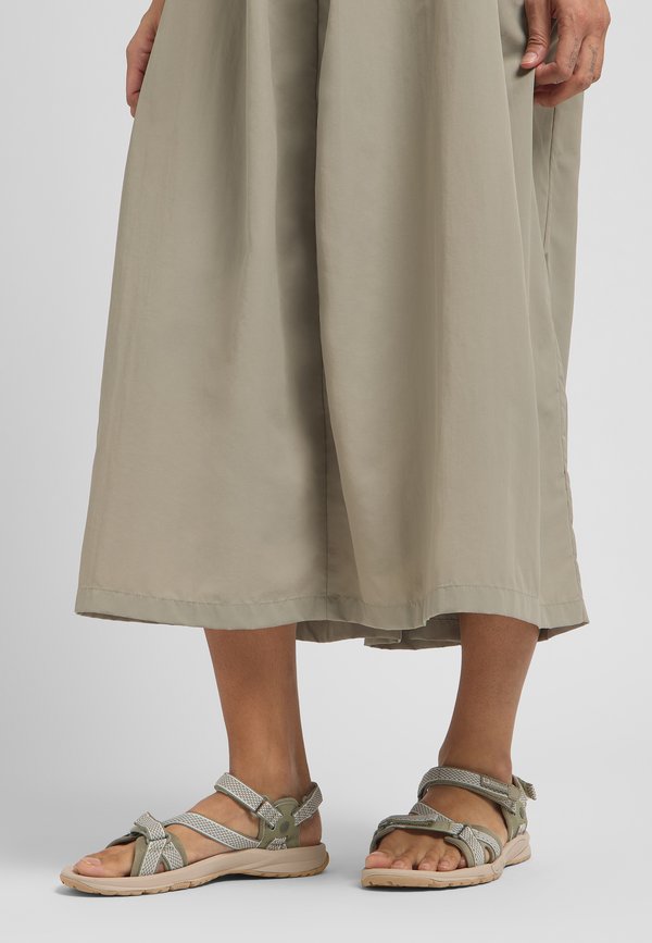 LAKEWOOD RIDE - Walking sandals - stone