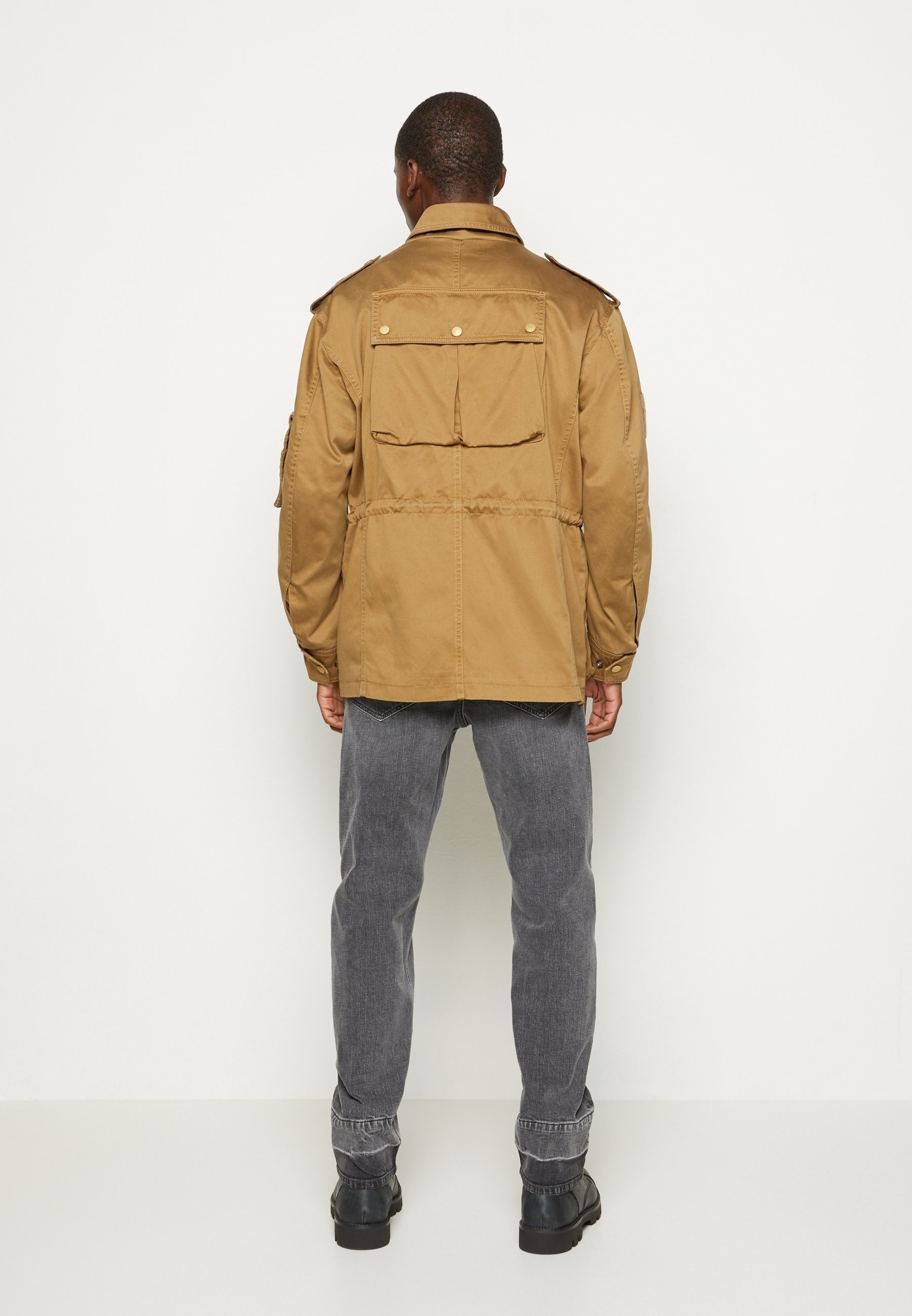Diesel Short coat - beige - (Pre-owned) - Zalando.ie