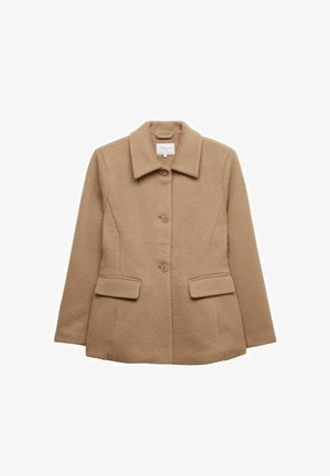 Tan uldblandede frakke med krave, frontknaplukning og to sidelommer. Glat tekstur med en subtil finish.