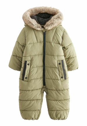 Tuta imbottita da neonato in verde oliva con cappuccio rifinito in pelliccia sintetica, cerniera frontale, tasche con bottoni a scatto e polsini ed orli elasticizzati.