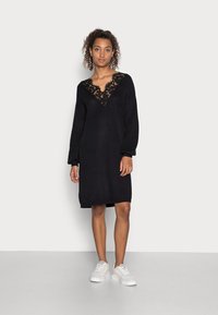 ONLY - ONLXENIA LIFE DRESS  - Gebreide jurk - black Miniatuurafbeelding 1