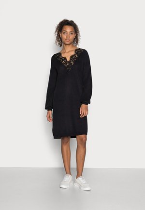 ONLXENIA LIFE DRESS  - Stickad klänning - black