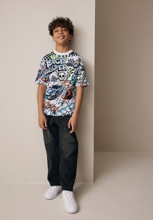 Next, REGULAR FIT - SHORT SLEEVE GRAPHIC T-SHIRT . - Print T-shirt - white racing graffit