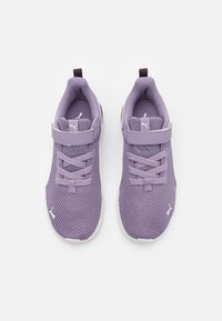 Puma ANZARUN LITE AC UNISEX - Katujuoksukengät - pale plum/white/midnight plum