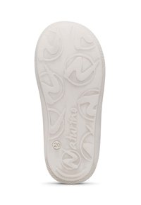 Bílá gumová podrážka obuvi s texturovaným vzorem a kulatými logy s vyraženým slovem "Naturino". Velikost označena jako 20.