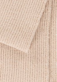 Bickley+Mitchell - Szal