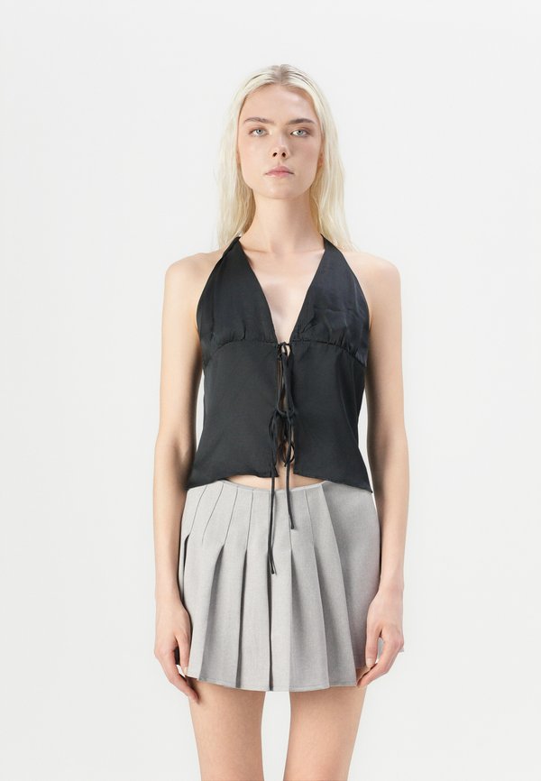 TIE-FRONT HALTERNECK - Blouse