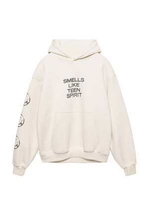 Gebroken wit capuchontrui met de tekst "SMELLS LIKE TEEN SPIRIT" in zwart, een voorvak en grafische accenten op de mouwen.