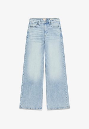 Jeans a gamba larga in denim azzurro chiaro con vita alta. Presentano cinque tasche, dettagli cuciti e una texture scolorita.