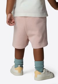 The North Face SUMMER SET - Shorts - white dune pink moss