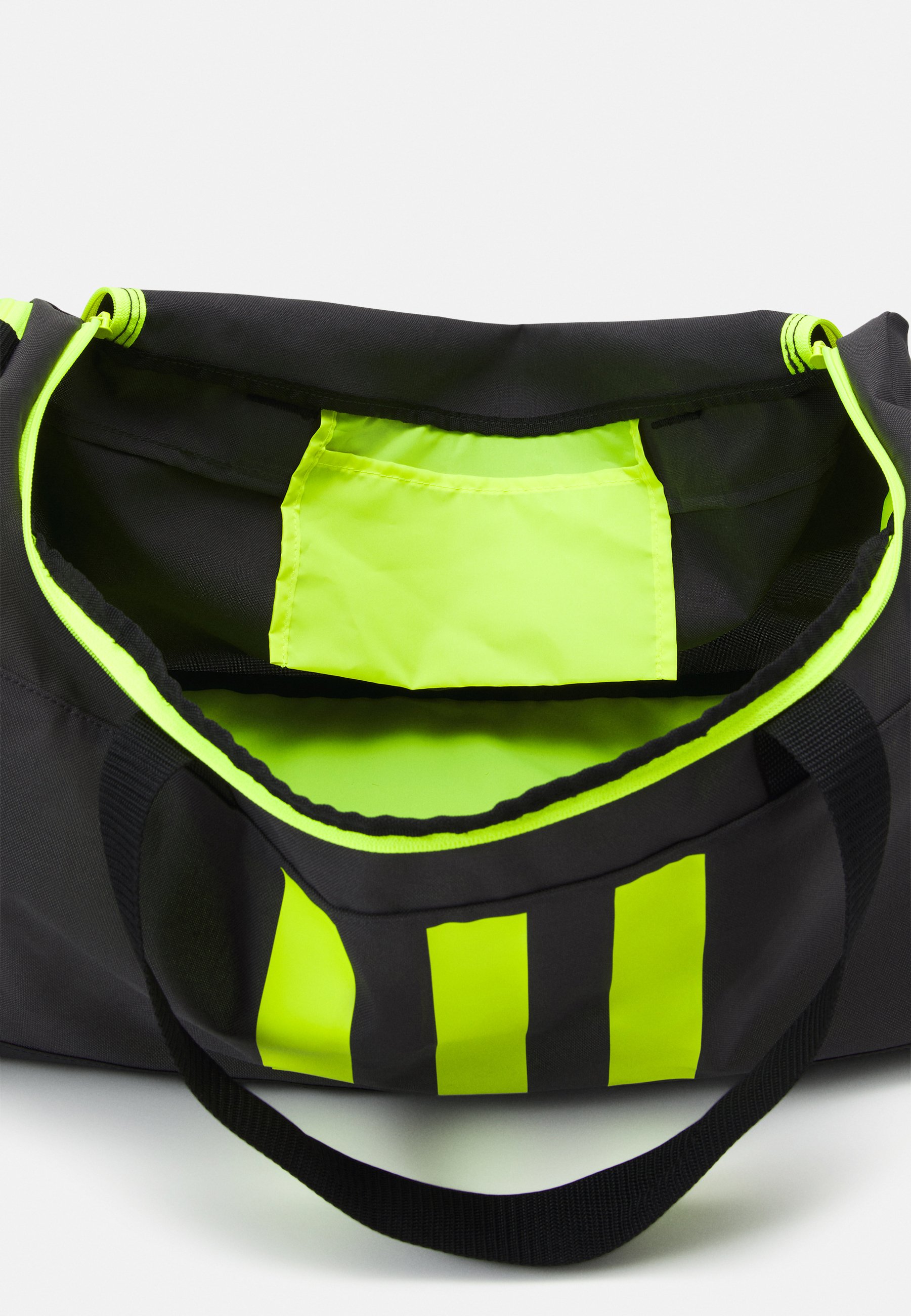 Damen DUFFLE M UNISEX - Sporttasche Damen DUFFLE M UNISEX - Sporttasche
