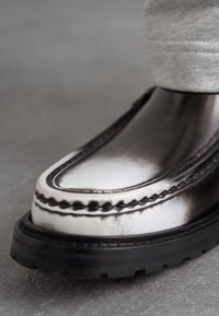 MOSCHINO SCARPA UOMO - Zapatos sin cordones - white/black