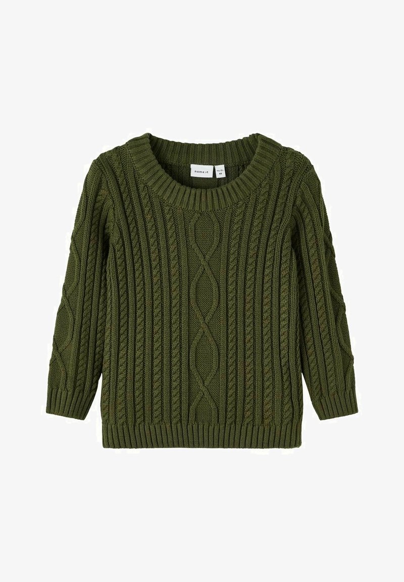 Pull tricoté vert olive avec motif torsadé, col, poignets et ourlet côtelés, manches longues et petite étiquette de marque à l'intérieur du col.