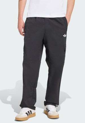 3S LOOSE - Kapsáče - black