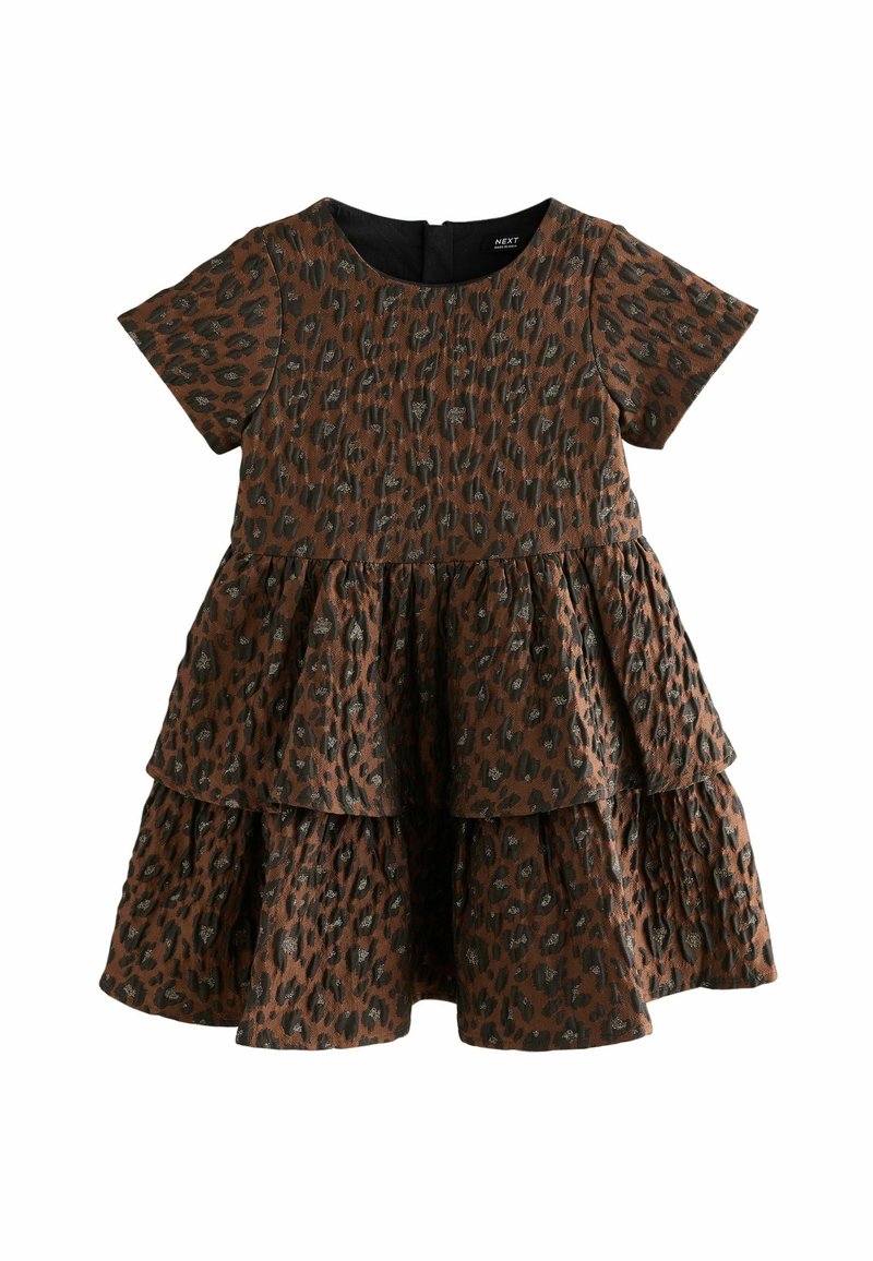 Abito a strati marrone con motivo leopardato, maniche corte e tessuto texture con una leggera lucentezza. Progettato con scollo rotondo.