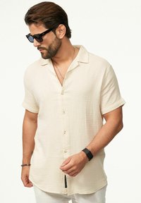 CARISMA KURZARM REGULAR-FIT - Hemd - taupe