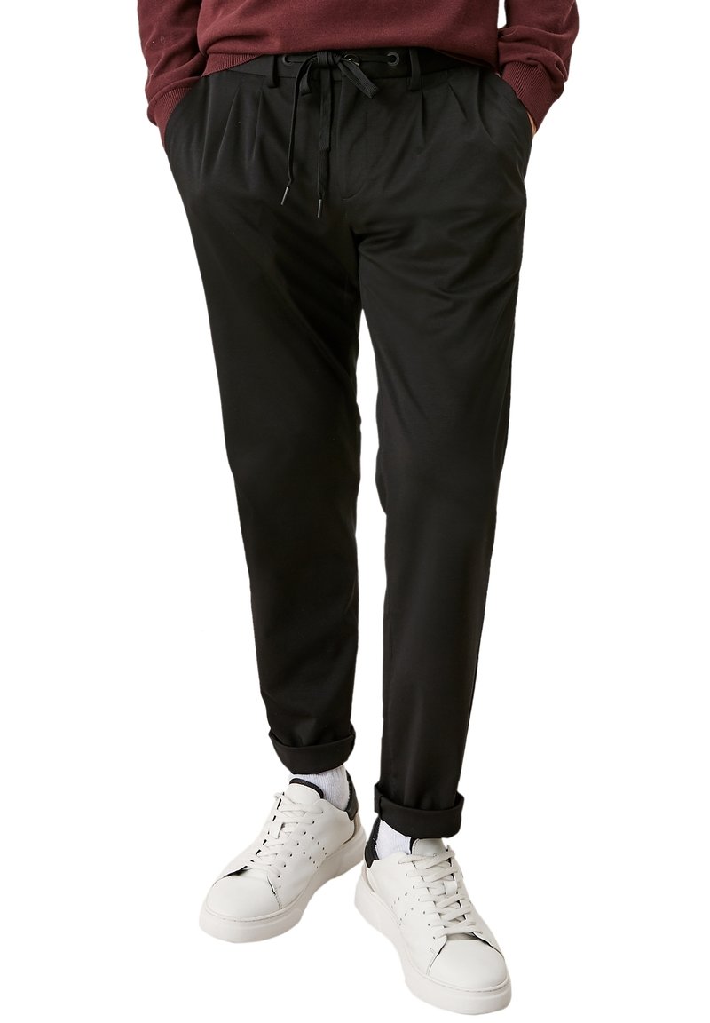 Herren Chinos | s.Oliver Stoffhose black/schwarz - NZ26910 Herren Chinos | s.Oliver Stoffhose black/schwarz - NZ26910