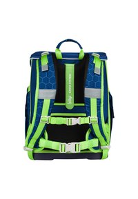 Zaino con motivo esagonale in blu scuro e accenti verde vivace. Presenta spallacci regolabili, schienale imbottito e una maniglia superiore.