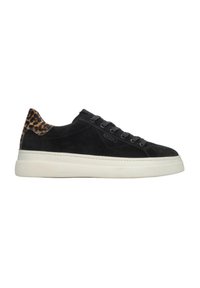 Suede black sneaker with a white rubber sole, featuring a leopard print accent on the heel and gray laces. Smooth surface texture.