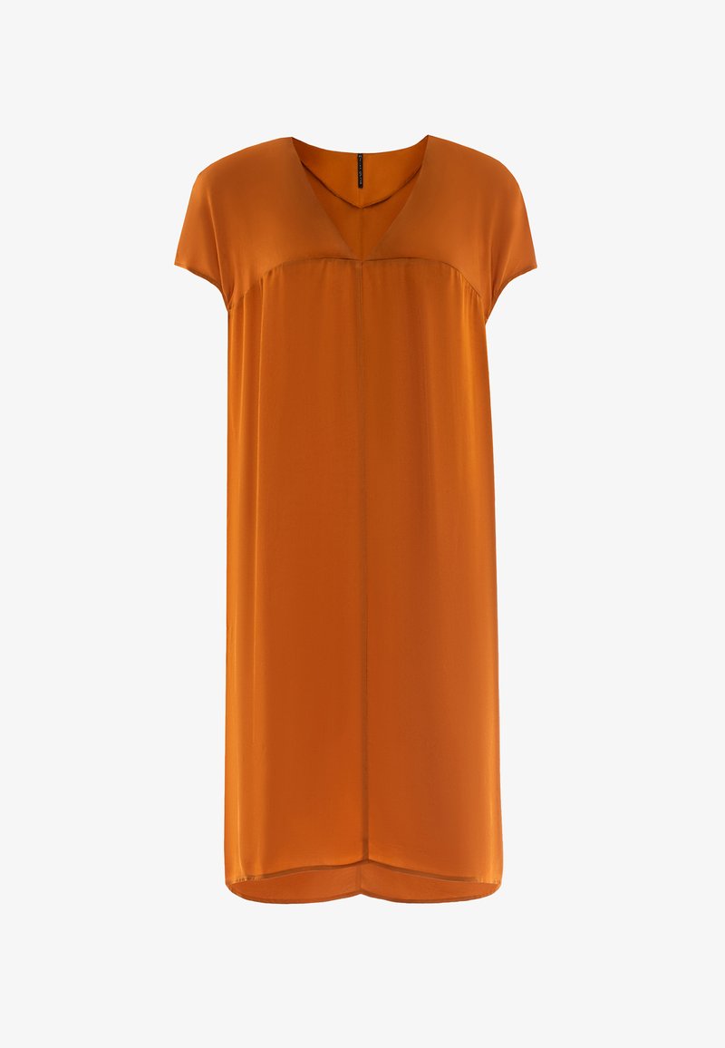 Abito arancione a maniche corte, realizzato in tessuto morbido con scollo a V, vestibilità ampia e lunghezza fino al ginocchio. Design semplice senza motivi o dettagli visibili.
