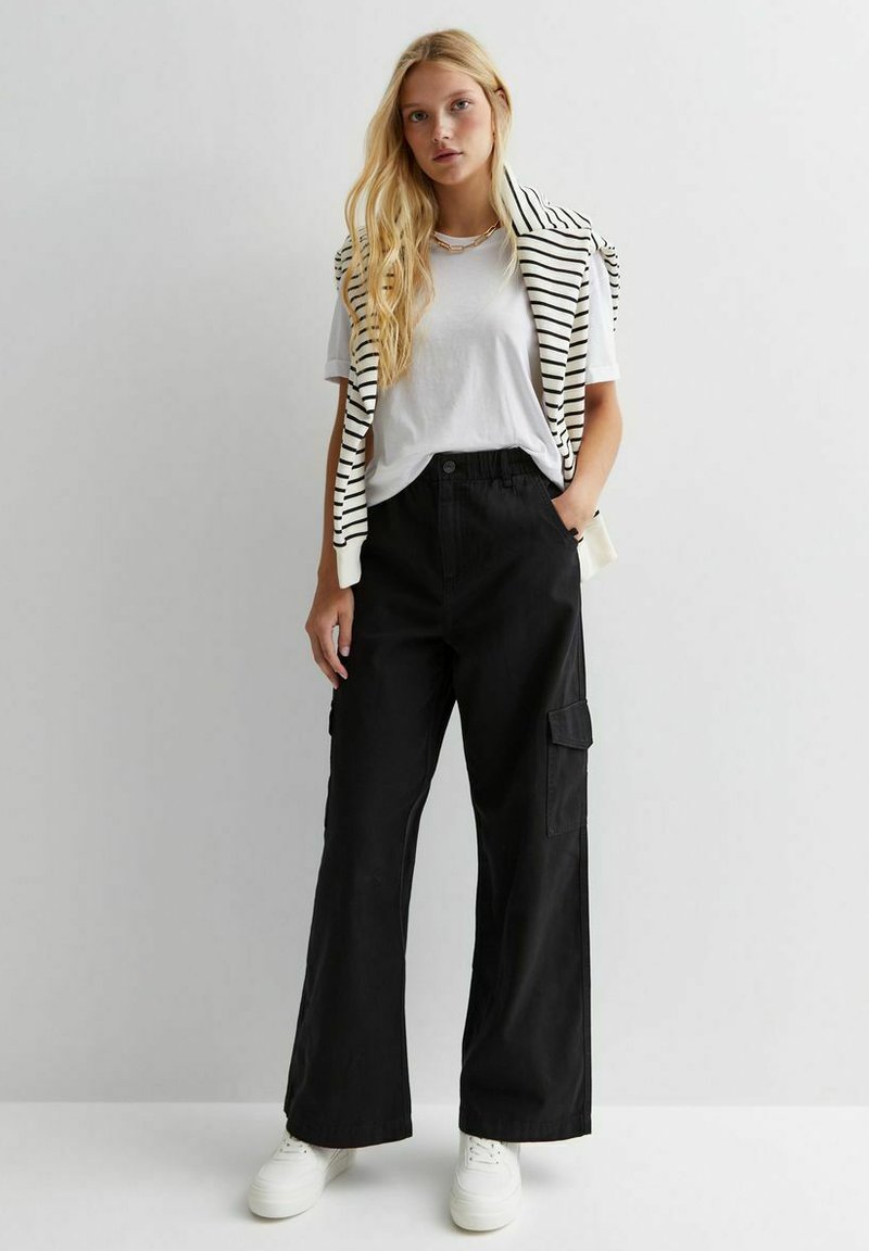 New Look Cargobroek zwart