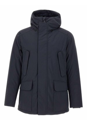 Cappotto imbottito blu navy con colletto alto e cappuccio, dotato di due tasche anteriori e un taglio dritto per una vestibilità comoda.
