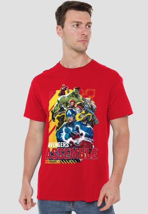 RIVALS AVENGERS ASSEMBLE GROUP - Print T-shirt - red