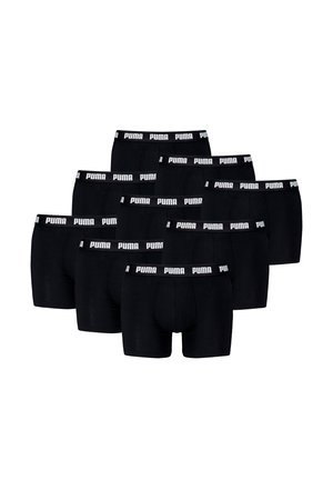 Schwarze Boxershorts aus Baumwolle mit elastischem Bund und weißem Puma-Logo, gestapelt und mehrere Paare zeigend.