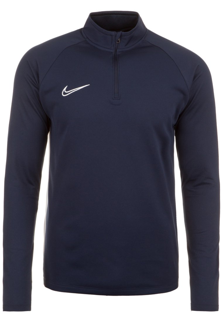 nike coaching gear