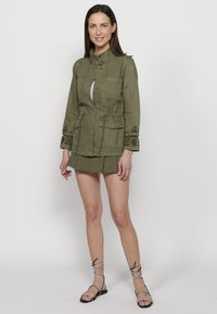 Koroshi Parka - kaki khaki