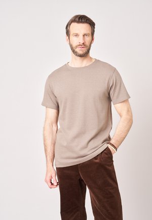 DEELUXE, DEVIN - T-shirt basic - dark sand