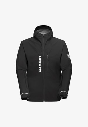 Czarna wodoodporna kurtka z zapięciem na zamek z przodu, regulowanym kapturem, logo Mammut na piersi i odblaskowymi akcentami na mankietach.