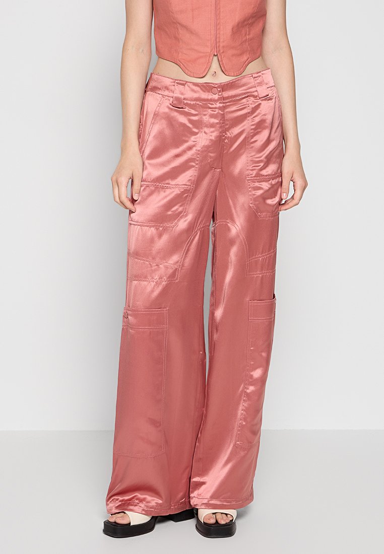 Cult Gaia Broek zalmroze